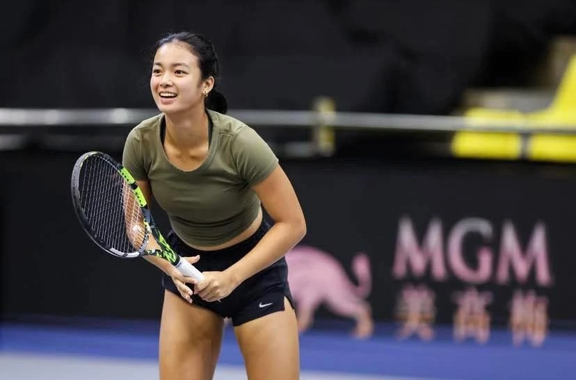 image of alex eala a challenging match in macau