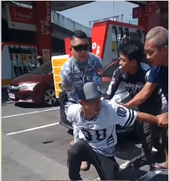 image of lalaki sa edsa-buendia nahuli sa tulong ng mga awtoridad