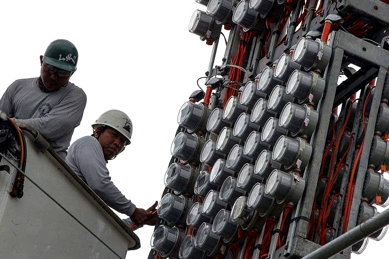 image of meralco rates down how this impacts household budgets