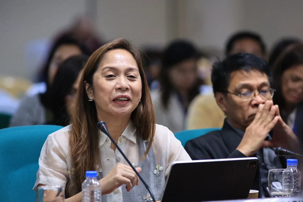 image of itinanggi ng gobyerno ang energy lockdown
