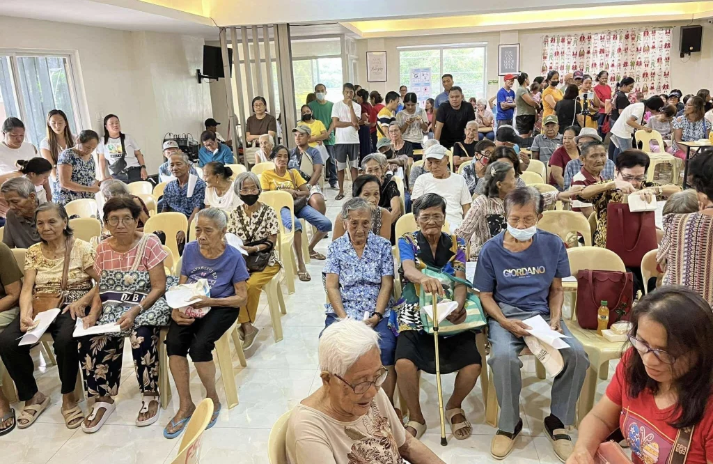 image of more seniors are using the digital nscid