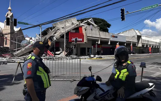 7.8 magnitude earthquake today