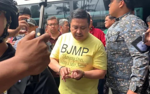Estrada files petition
